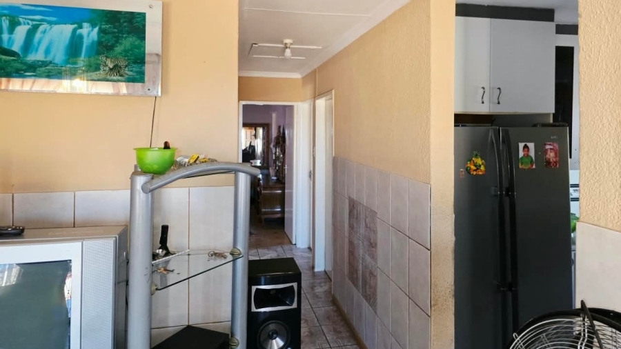 4 Bedroom Property for Sale in Tlhabane West North West